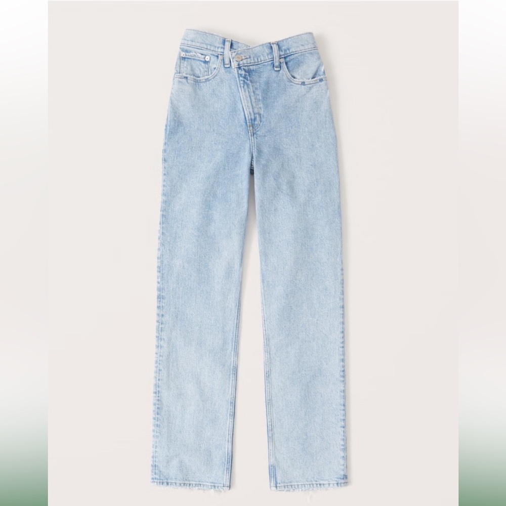 Abercrombie & Fitch ultra high rise 90’s straight jean
